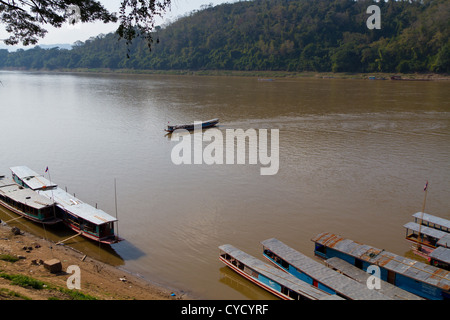 Typical Riverboat on the River Mekong in Luang Prabang, Laos Stock Photo