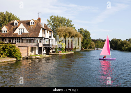 Dinghy sailing on the River Thames near Wargrave, Wokingham, UK Stock Photo