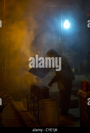 Cooking Meat In The Street, Kashgar, Xinjiang Uyghur Autonomous Region, China Stock Photo