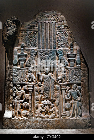 Drum Slab Buddha Standing in the Gateway of a Stupa Ikshvaku 3rd century India Andhra Pradesh Nagarjunakonda Limestone 122cm Stock Photo