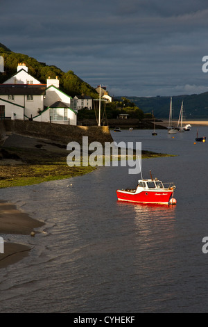 Evening light at  Aberdyfi (Aberdovey) on the Dyfi estuary, Snowdonia National Park, Gwynedd, North Wales, UK Stock Photo