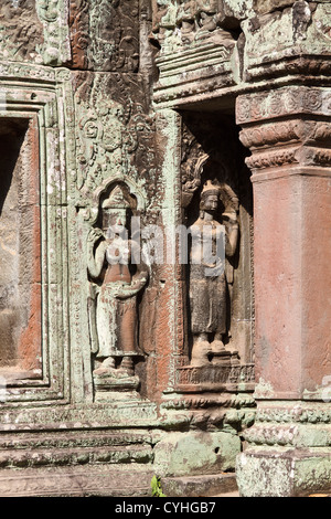 Mural Reliefs of the Temple Ta Prohm in the Angkor Temple Park, Cambodia Stock Photo