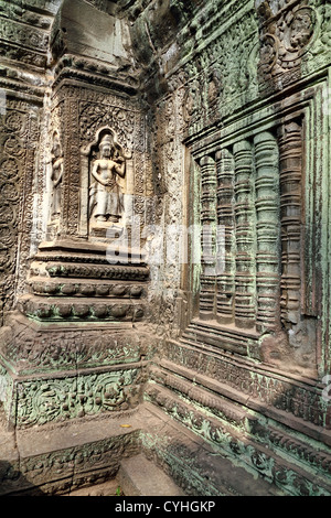 Mural Reliefs of the Temple Ta Prohm in the Angkor Temple Park, Cambodia Stock Photo