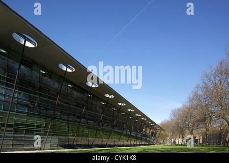 TU Delft Library, Delft, Netherlands. Architect: Mecanoo Architecten, 1997. East elevation. Stock Photo