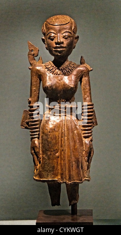 Standing Young Female Eastern Javanese 14th -15th century Indonesia Java Bronze 23.5 cm Stock Photo