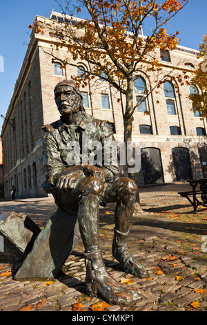 Bronze statue of John Cabot who sailed from Bristol in May 1497 and sailed in The Mathew and discovered North America, Stock Photo