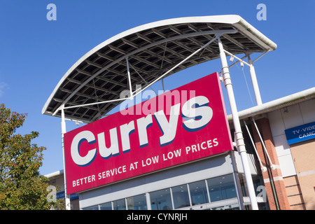 The entrance to Currys electrical appliance retail store on Bolton Gate Retail Park, Bolton. Stock Photo