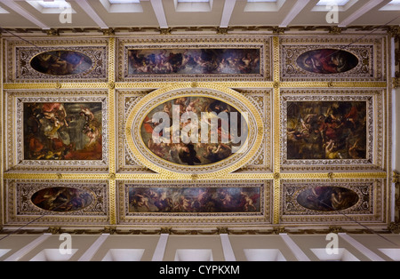 The interior / inside the Banqueting House, Whitehall, with ceiling painted by the painter Peter Paul Rubens. London UK. Stock Photo