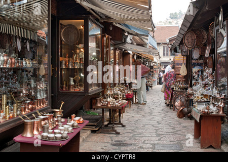 Stalls and shops in the side streets of the Baščaršija (bazaar) in Sarajevo in Bosnia Herzegovina. Stock Photo