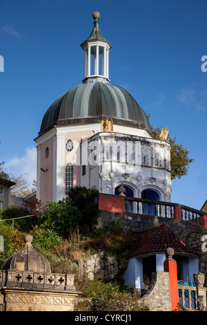 The path to The Pantheon at Portmeirion, Gwynedd, Wales Stock Photo