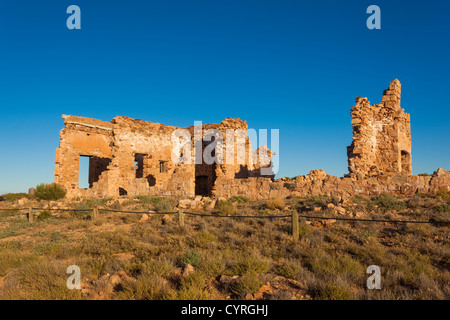 Ruins of the Exchange Hotel in Farina on the old Ghan railway line on the Oodnadatta Track, in outback South Australia Stock Photo