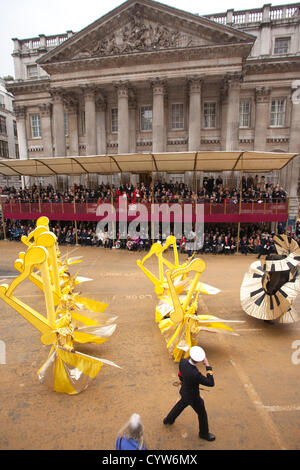 The Lord Mayor's Show Saturday 10 November 2012. Mansion House, City of London, UK. Picture shows performers at The Lord Mayor's Show outside Mansion House, where Alderman Roger Gifford begins his role as The Lord Mayor, who serves a one-year, unpaid term, plays an ambassadorial role for the Square Mile, typically spending three months abroad promoting the finance industry as well as receiving delegations in London, City of London, England, UK. Stock Photo