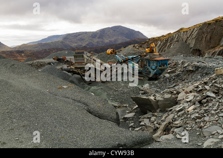 Small working slate quarry on the Honister Pass Cumbria Stock Photo