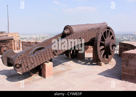 Medieval cannon,  artillery used by rajpuths for defence.Mehrangarh fort Jodhpur Rajasthan india Stock Photo