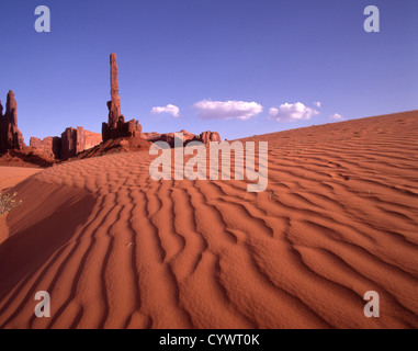 USA, Utah, Arizona, Monument Valley, Totem Pole, Yei Bi Chai, sand dunes, Stock Photo