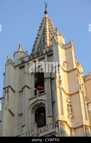 North tower of the west front of  Catedral de Leon. Stock Photo