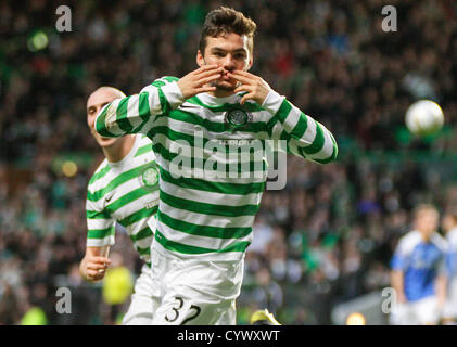 11.11.2012 Glasgow, Scotland. Tony Watt celebrates his goal during the Scottish Premier League game between Celtic and St Johnstone from Celtic Park. Stock Photo