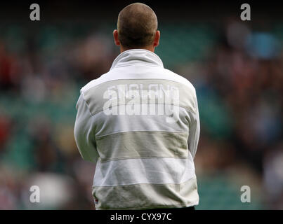 STUART LANCASTER ENGLAND RU HEAD COACH TWICKENHAM MIDDLESEX ENGLAND 10 November 2012 Stock Photo