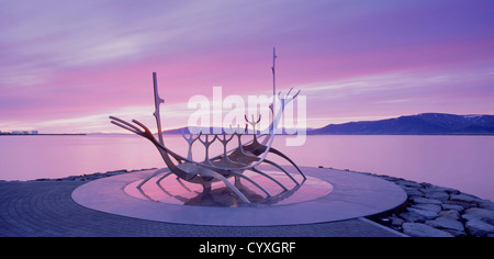 Solfar (Sun Voyager) Reykjavik, Iceland Dreamboat-ode to the sun made of Stainless Steel by the artist Jon Gunnar Arnasson. Stock Photo