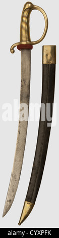 PREMIERE ET SECONDE RESTAURATION 1815-1848, Sabre d'infanterie, modèle 1816 dit 'briquet', Poignée de cuivre monobloc à une branche, comportant 28 cannelures, fourreau de cuir noirci et garnitures (chape et bouterolle) en cuivre, lame plate, dos de la lame marqué 'manuf Rle du Klingenthal, août? (effacé)', poincons divers visibles, dont 'B, K' (dans une couronne de laurier) et '46', bon état général, longueur 75 cm, , Additional-Rights-Clearences-Not Available Stock Photo