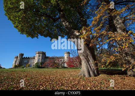 Cholmondeley Castle Gardens. Autumnal view of the north elevation of Cholmondeley Castle. Stock Photo