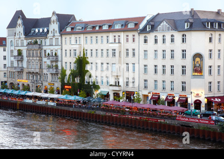 Bar on Spree river, evening in Berlin Stock Photo