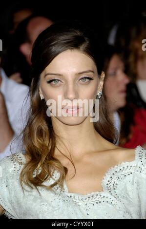 Angela Sarafyan at arrivals for THE TWILIGHT SAGA: BREAKING DAWN - PART 2 Premiere, Nokia Theatre at L.A. LIVE, Los Angeles, CA November 12, 2012. Photo By: Michael Germana/Everett Collection/Alamy live news. USA. Stock Photo