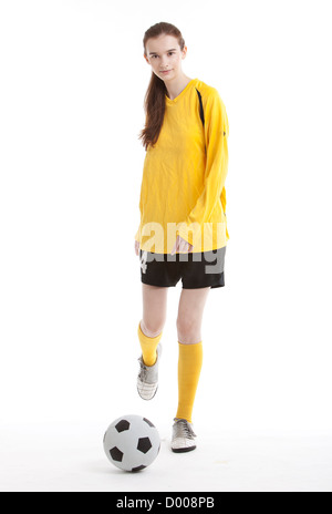 Girl soccer player sitting on fotografías e imágenes de alta resolución -  Alamy