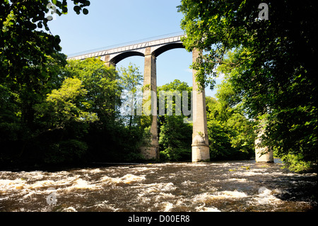 Pontcysyllte Aqueduct finished 1805 carries canal boats on Llangollen Canal over the River Dee valley near Wrexham, Wales, UK Stock Photo