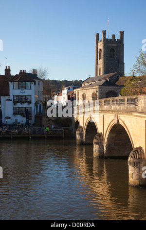 Henley Bridge crossing the River Thames, Church of St Mary in background, Henley on Thames, Oxfordshire, England, United Kingdom Stock Photo