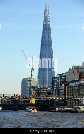 Great view of the Shard seen from Paul's Walk on the north side of the Thames. Stock Photo