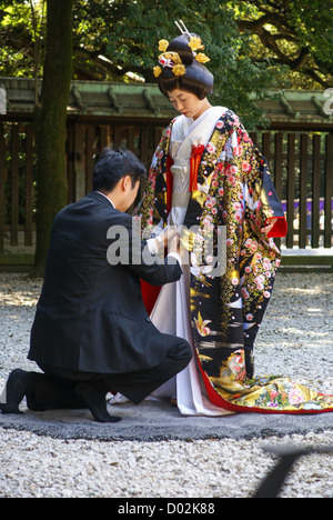 Japan, Tokyo, Meiji Shinto Shrine Traditional Shinto Wedding Stock Photo