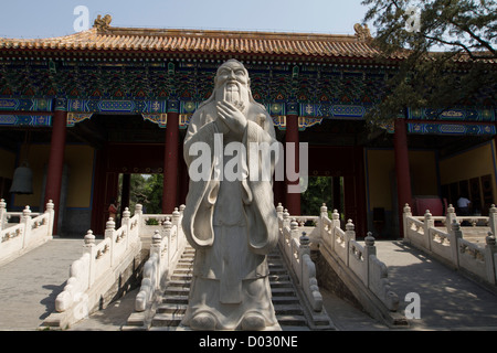 A statue of Confucius at the Confucius Temple and Guozijian (the Imperial College) in Beijing, China. Stock Photo