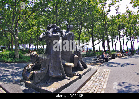 The Immigrants Monnument Battery Park Manhattan New York City Stock Photo