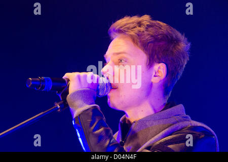 KENT, UNITED KINGDOM. 16 NOVEMBER 2012. Conor Maynard performing before the Bluewater Shopping Centre Christmas Lights switch on in Greenhithe, Kent. (Photo Credit: PBI/Alamy Live News) Stock Photo