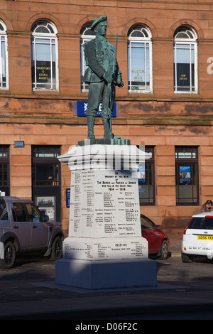 Annan War Memorial High Street Annan, Dumfries and Galloway in Scotland.  Unveiled 4th December, 1921.