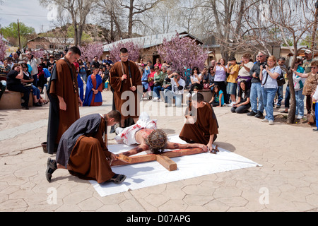 USA, New Mexico, Re-enactment of the Passion of the Christ during Easter celebrations at the Chimayo Sanctuary, New Mexico. Stock Photo