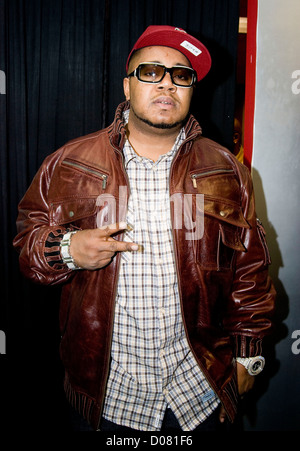 Twista WGCI on-air personality, Jamal Smallz, interviews Twista on new release, 'The Perfect Storm' at the Coca Cola Lounge Stock Photo