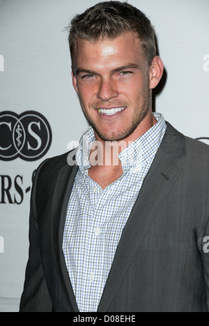 Alan Ritchson 2010 Cedars-Sinai Board of Governors Gala held the Hyatt Regecy Cetury Plaza Hotel Los Angeles, California - Stock Photo