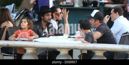 Naveen Andrews & Son Go Shopping: Photo 2414074