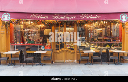 Bakery store withe terrace in Paris, France. Stock Photo