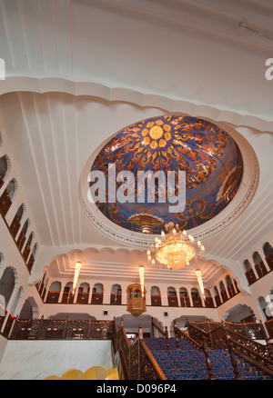 Inside The Shri Guru Nanak Darbar Gurdwara Sikh Temple In Gravesend Kent UK Stock Photo