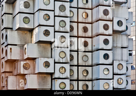 the-akagin-capsule-tower-in- the-akagin-capsule-tower-in-