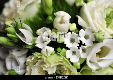 COMPOSITION OF WHITE FLOWERS WEDDING BOUQUET FRANCE Stock Photo