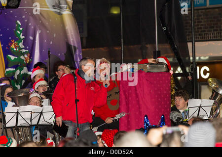 2012-11-22. Abington Street, Northampton. UK . Denise Welch turned on the towns Christmas lights this evening. Stock Photo