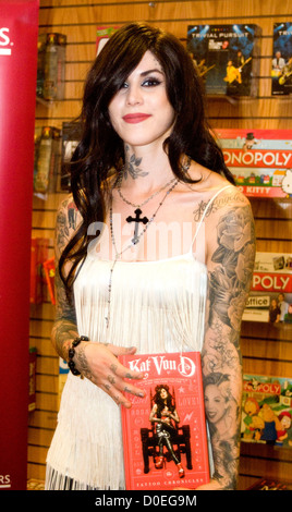 Kat Von D book signing for her illustrated diary 'The Tattoo Chronicles' at Borders Books Schaumburg, Illonois - 01.11.10 Stock Photo