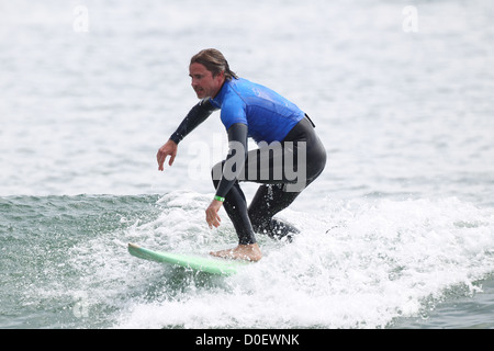 Anthony Kiedis Surfrider Foundation's 5th Annual Celebrity Expression Session at First Point, Surfrider Beach in Malibu Los Stock Photo