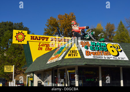 The Happy Burger restaurant in Mariposa, CA Stock Photo