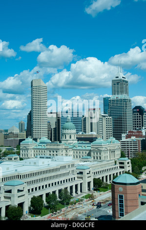 Indianapolis, Indiana, USA downtown skyline at twilight from above