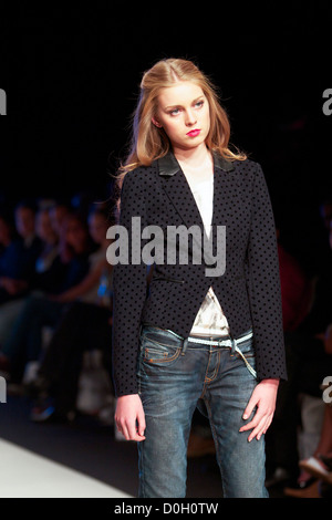 Prague fashion weekend 2012 s oliver hi-res stock photography and